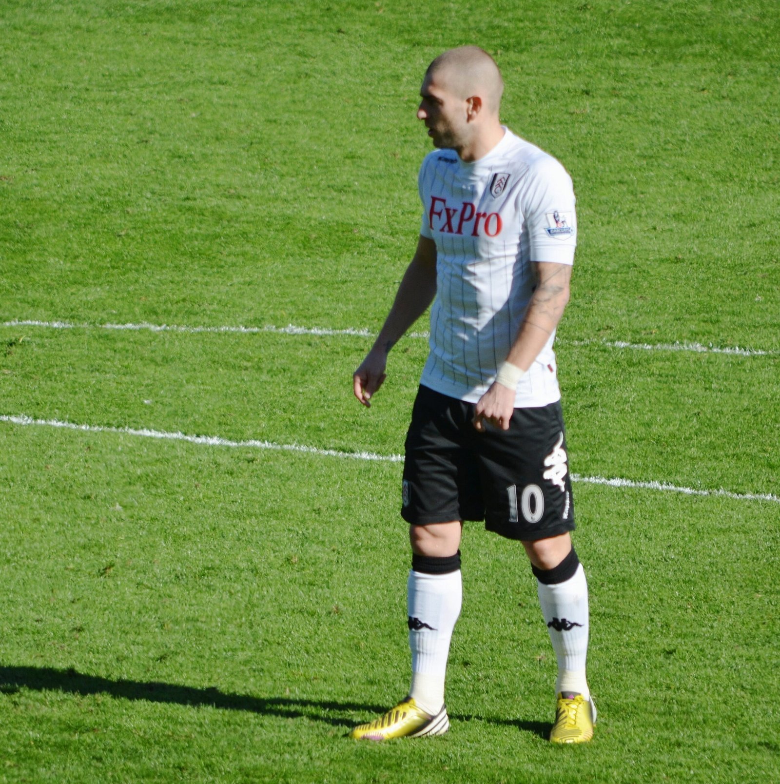 Kad napadač postane golman: Mladen Petrić i legendarni trenuci u karijeri