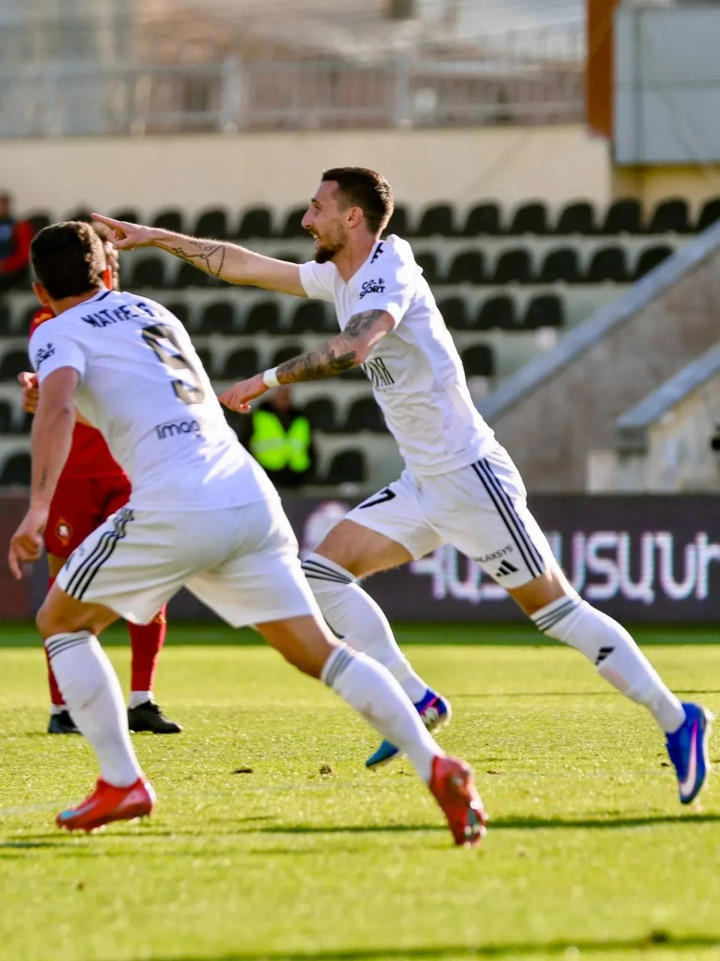 Od briljantne polusezone u HNL-u do lutanja svijetom